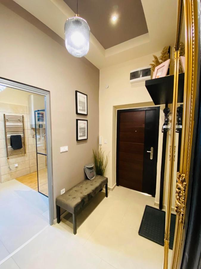 Delux Home City Center - Сегед Екстериор снимка
